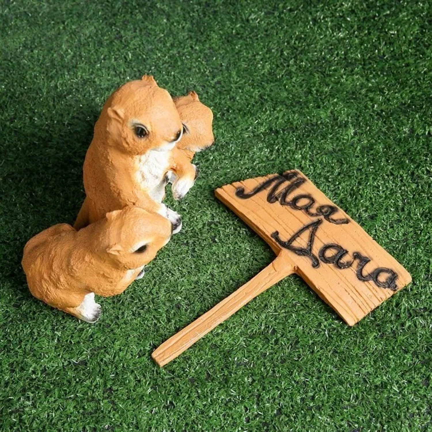 Садовая фигура "Суслики с табличкой" 22см   4074866