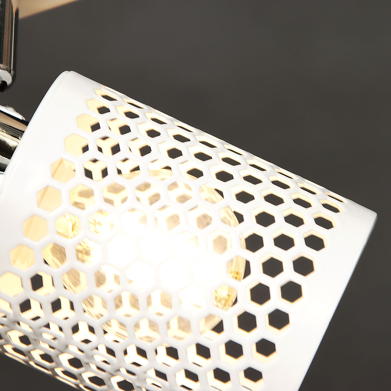 Люстра 01412-0.8-04 WT+CR Е14 S=24м2 *1/4