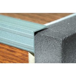 Порог-угол ВНЕШНИЙ ПУ 05 1800мм 088 орех (20*20мм) Лука *1/6/48