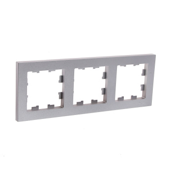 Рамка "ATLAS DESIGN" 3-м универс. алюминий SchE ATN000303 *1/5/20