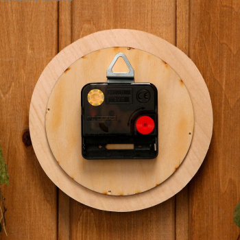 Часики "Круг" малые, светлые, D=13,5 см  4689681