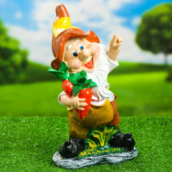 Садовая фигура "Гном с морковкой", МИКС 19х38см 4932822