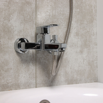 Смеситель для ванны Potato P3006, короткий излив, однорычажный